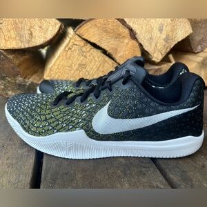 Nike Mamba Instinct Kobe 852473-017 Men’s size 10.5